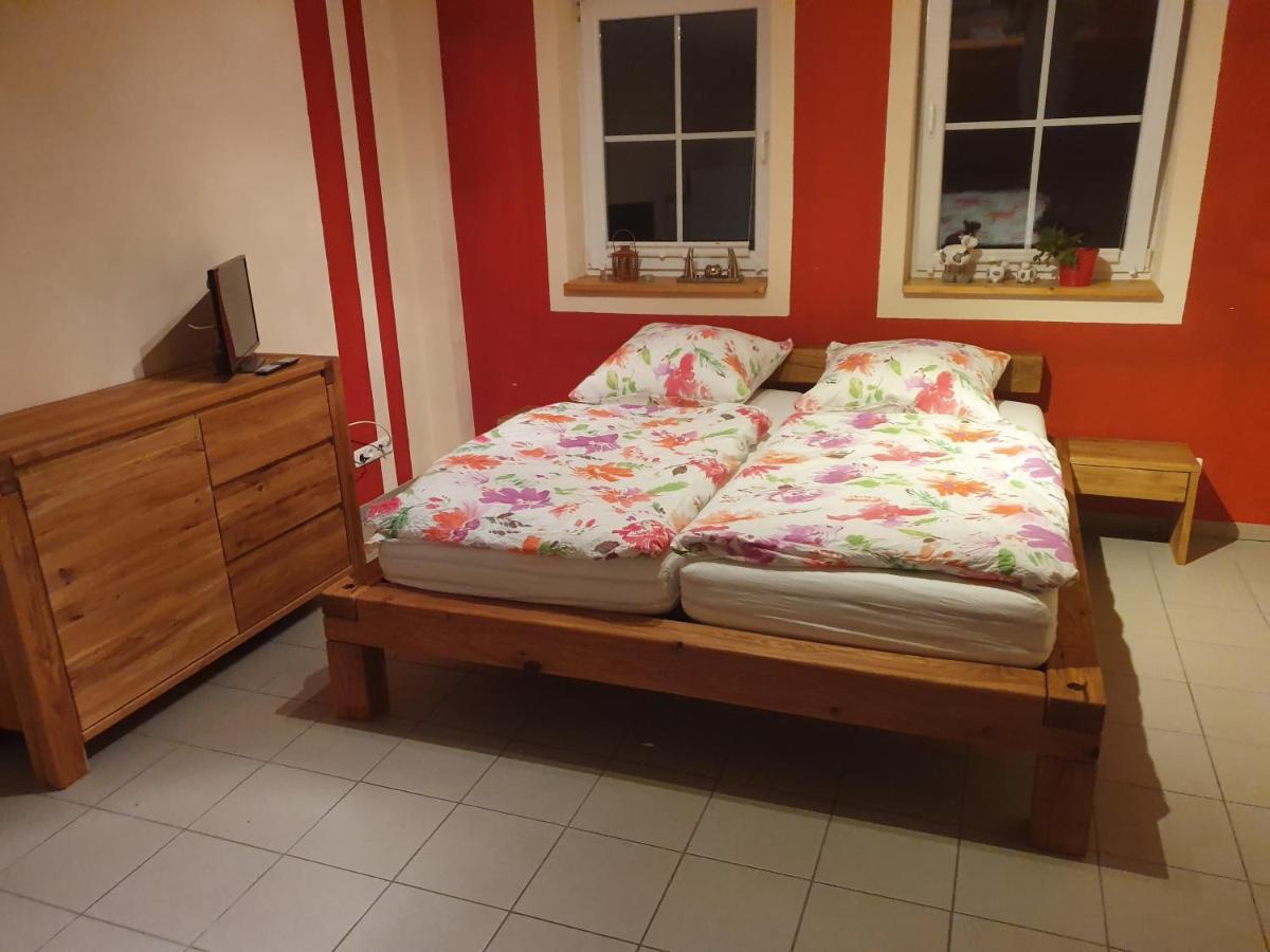 Eifel Glueck Apartment Hurtgenwald ภายนอก รูปภาพ